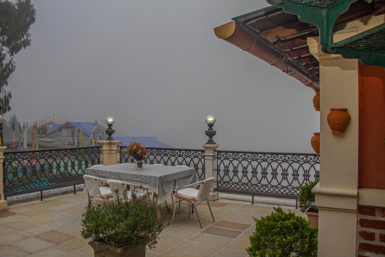 Amritara Luxury Villa Tosca, 강토크 외부 사진