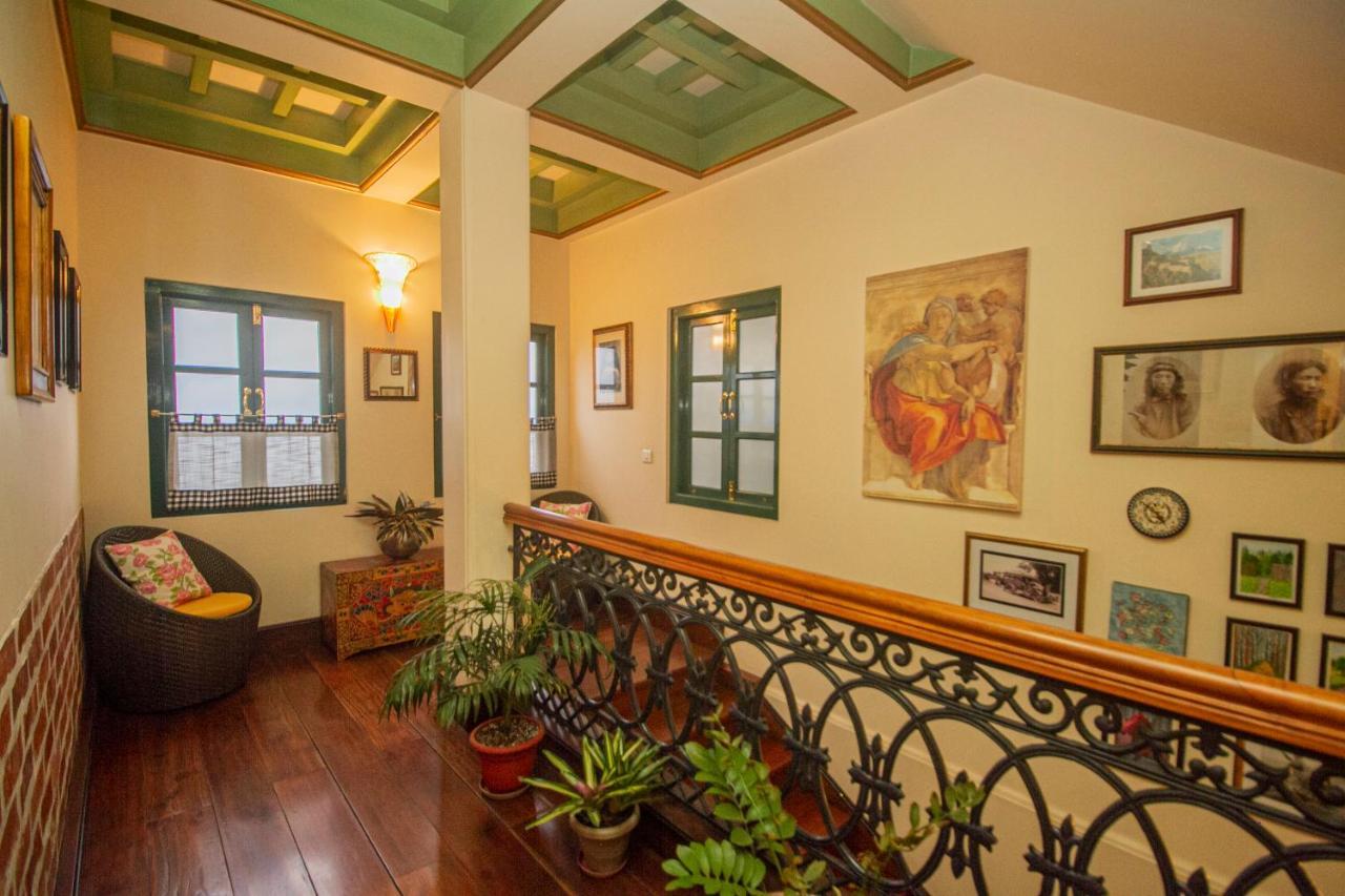 Amritara Luxury Villa Tosca, 강토크 외부 사진