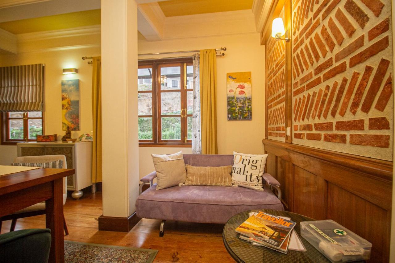 Amritara Luxury Villa Tosca, 강토크 외부 사진
